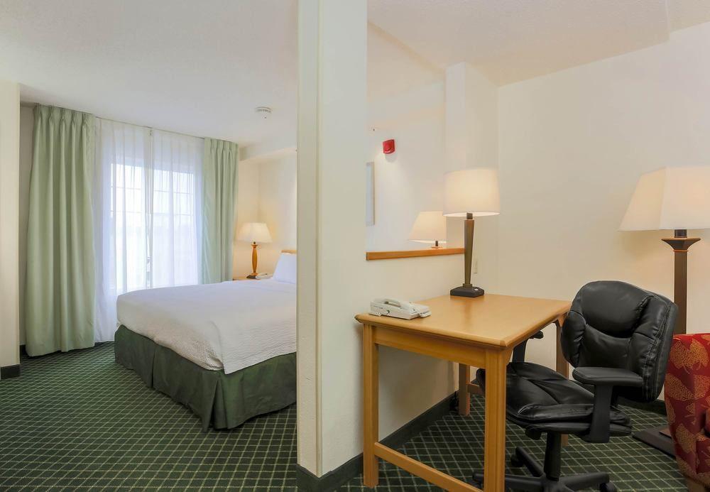 Fairfield & Wheeling - St. Clairsville, Oh 3*