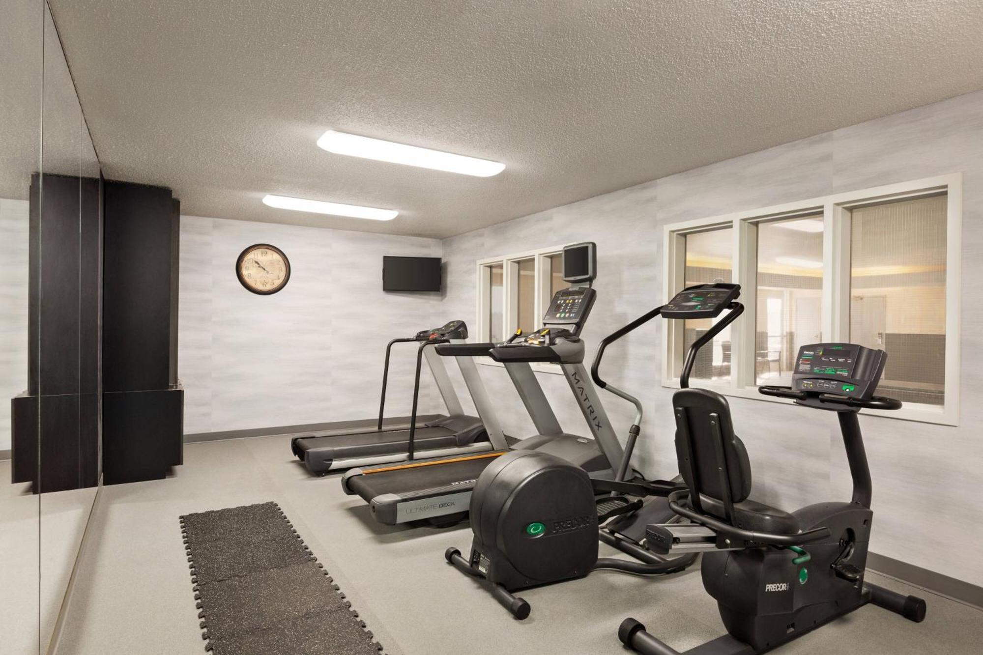 Hotel Fairfield & Wheeling - St. Clairsville, Oh