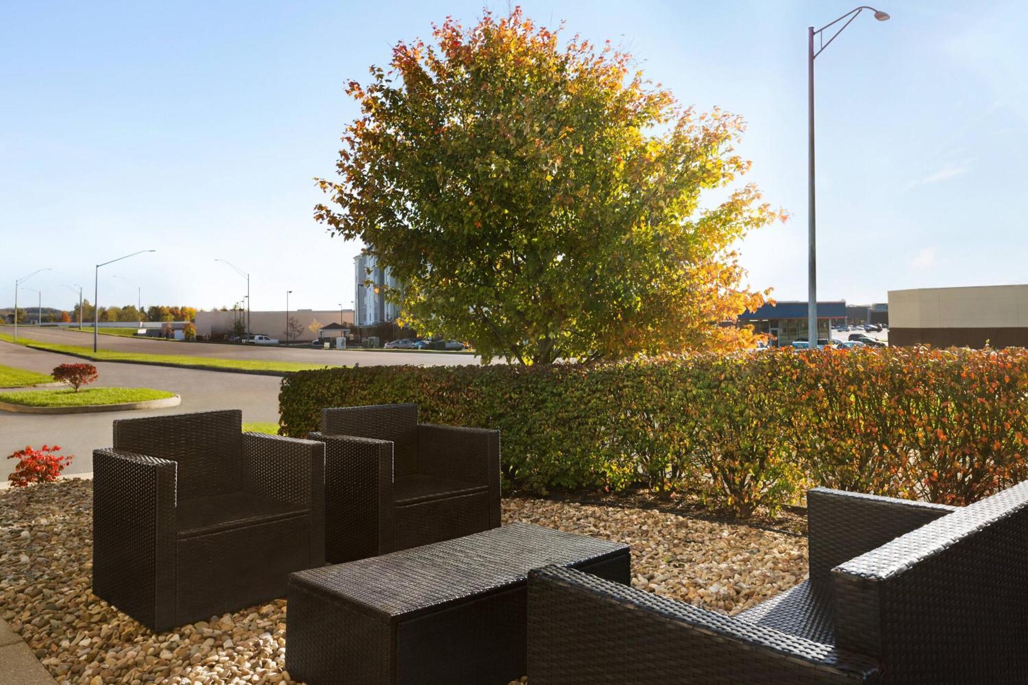 Fairfield & Wheeling - St. Clairsville, Oh Hotel 3*