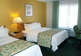 Fairfield & Wheeling - St. Clairsville, Oh Hotel